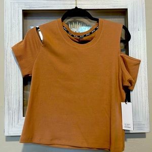 DKNY Gym workout t shirt nice texture XL